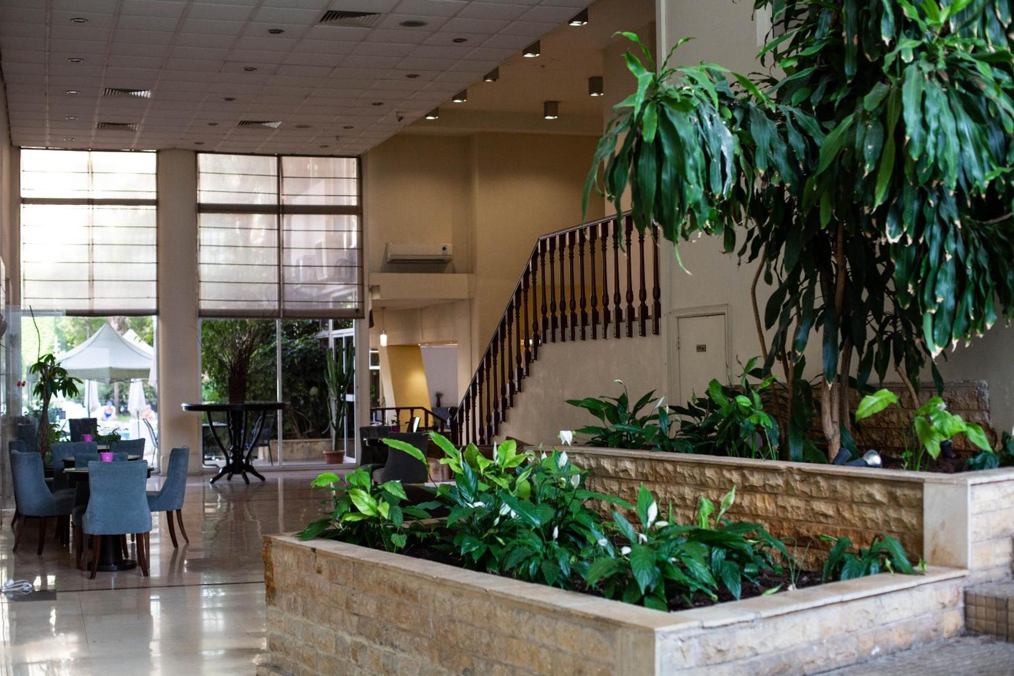 Cosmopolitan Hotel Beirut Ngoại thất bức ảnh