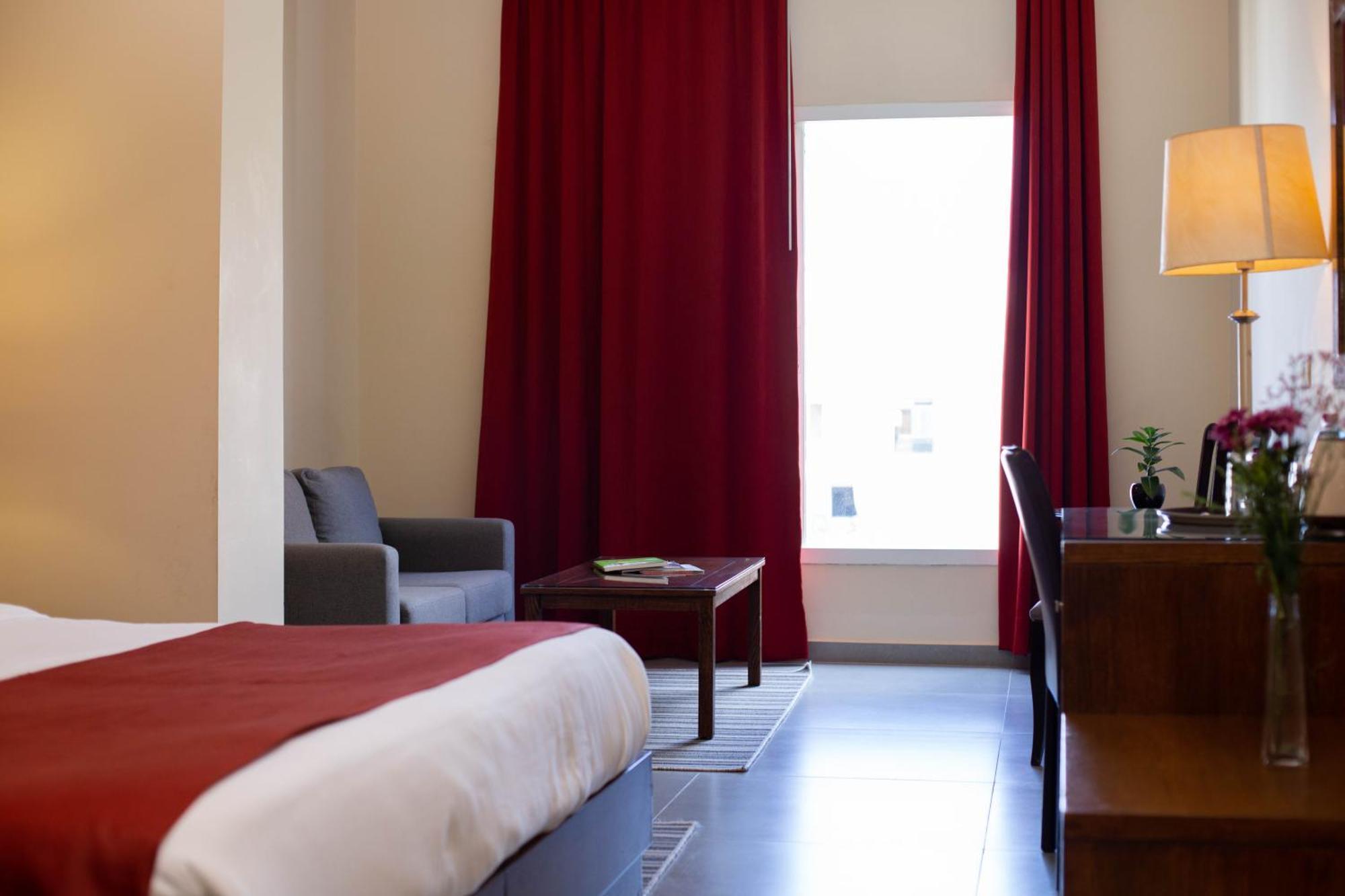 Cosmopolitan Hotel Beirut Ngoại thất bức ảnh