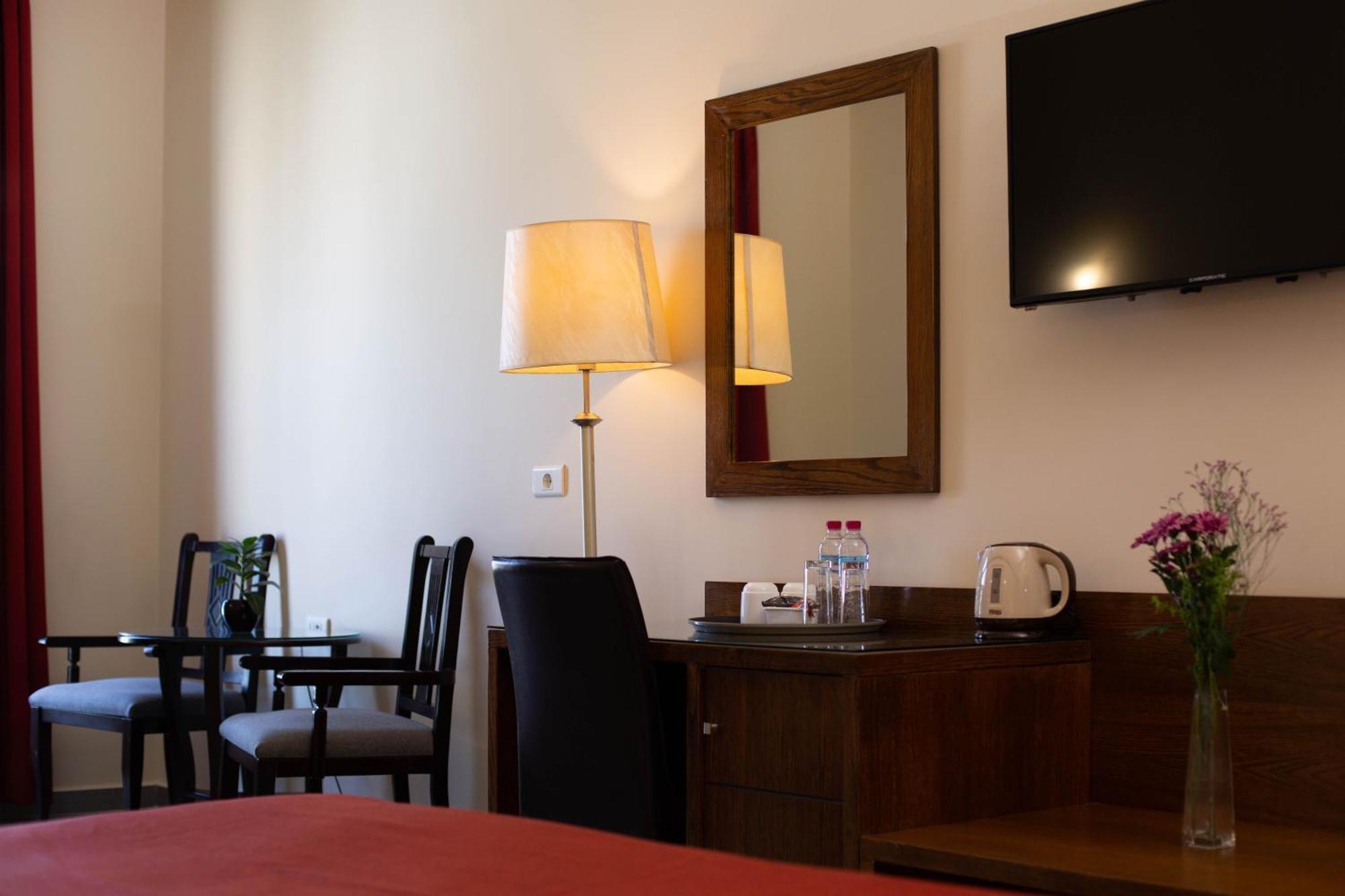 Cosmopolitan Hotel Beirut Ngoại thất bức ảnh